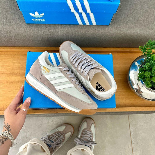 ADIDAS SL BROWN